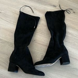 💥FLASH SALE 💥 
Sam Edelman suede boots